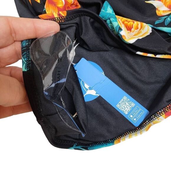 CUPSHE Black Floral Ruffled Lace Up Onepice Swimsuit Size Medium - Picture 6 of 9